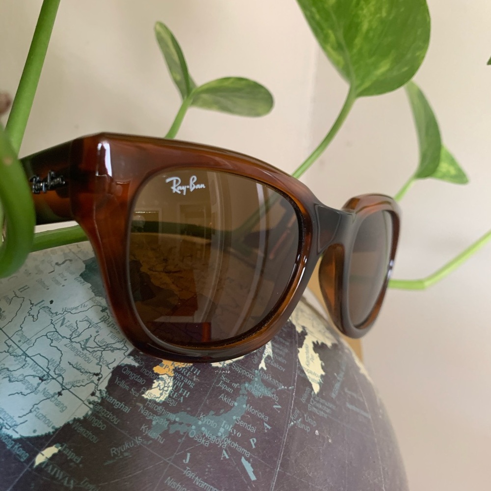 Ray-Ban ☀️ Sunglasses